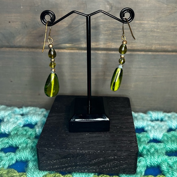 Green Glass Bead Dangle Earrings - Picture 3 of 5